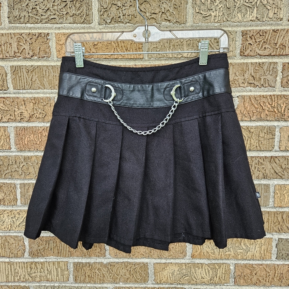 Hot topic ROYAL BONES mini skirt pleated chain school girl goth M